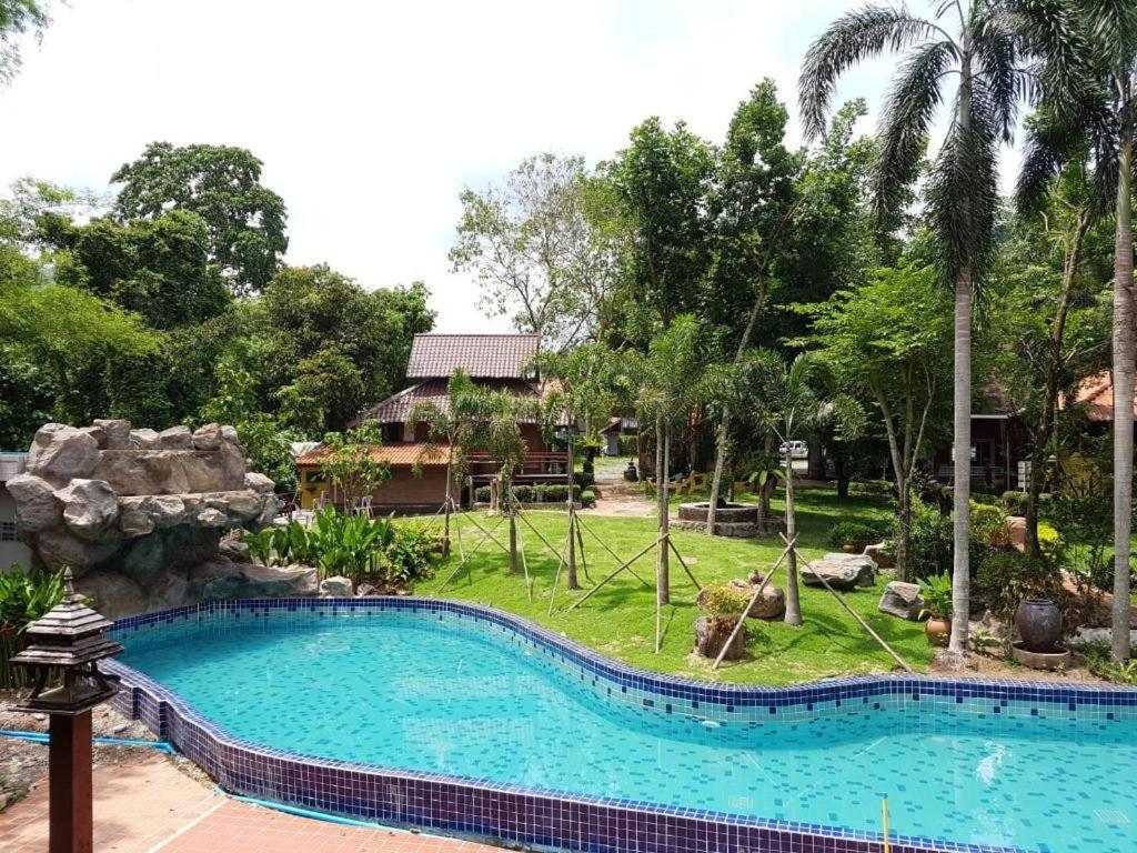 Phuiyara Resort Ban Khlong Bo Exterior photo